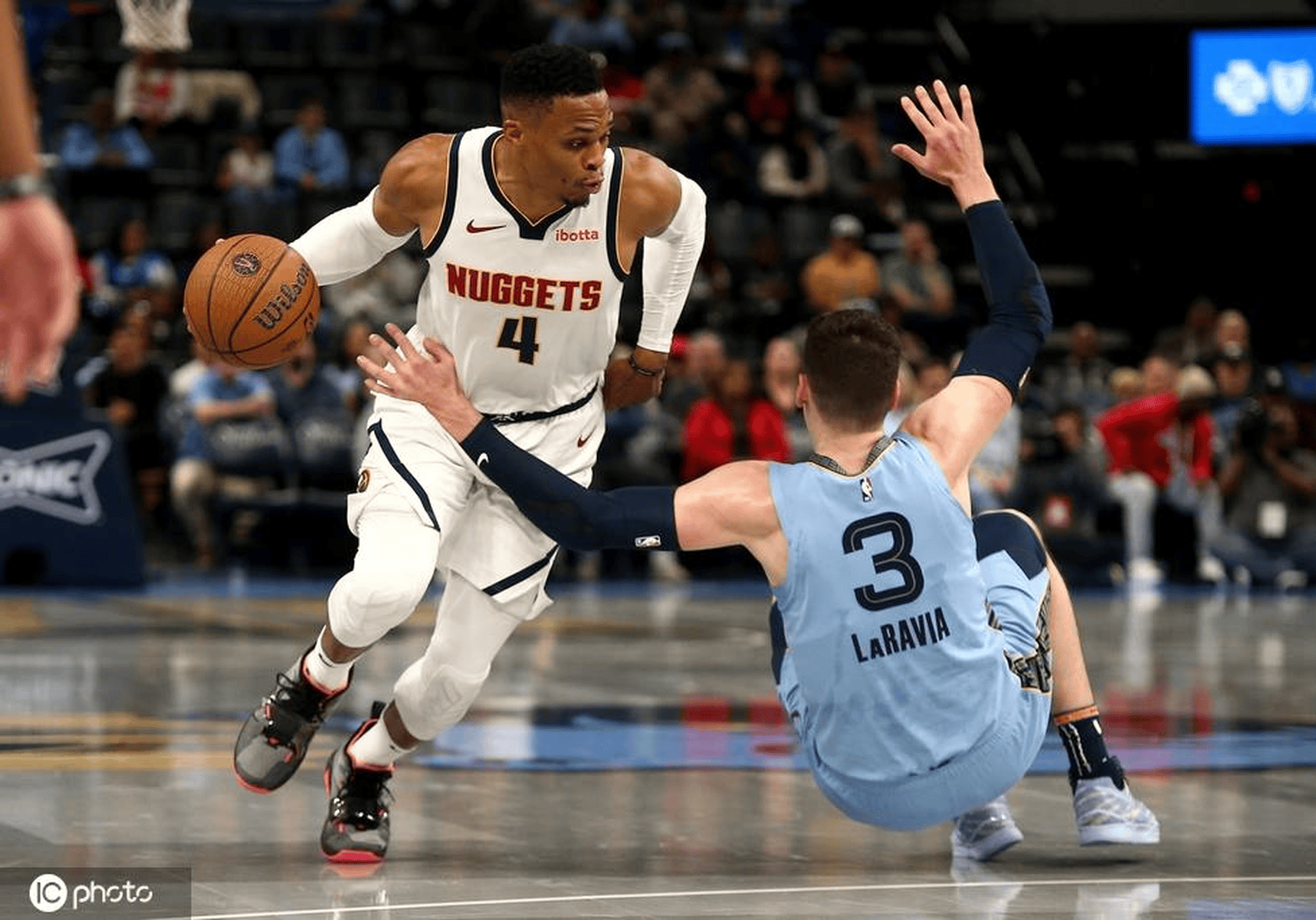 南宫体育APP-里程碑夜迈阿密热火遗憾出局，NBA季后赛今晚刷纪录，引发热议，资深球员宣示担当的简单介绍